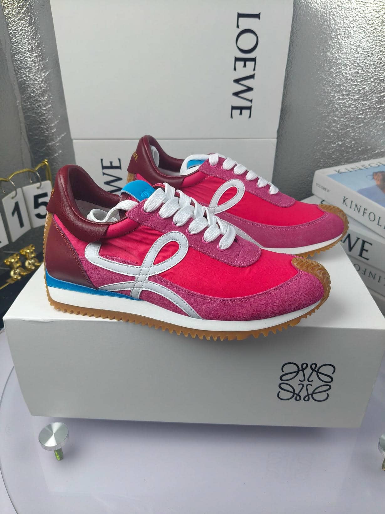 Loewe Classic Sneaker-004